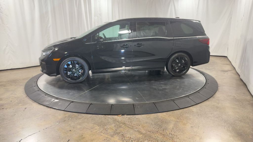 new 2026 Honda Odyssey car, priced at $45,390