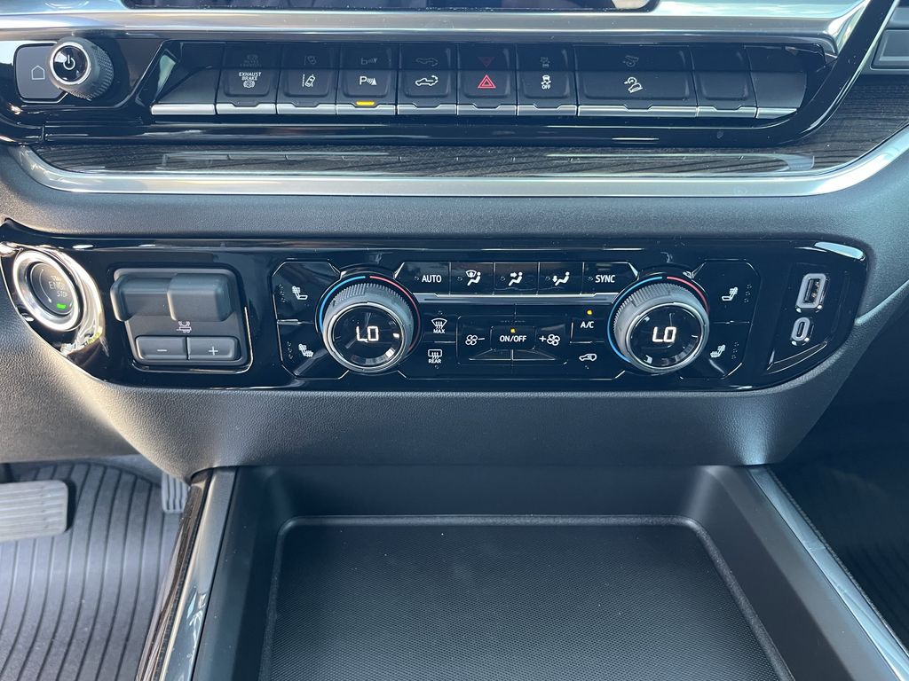 new 2025 Chevrolet Silverado 2500HD car, priced at $65,533