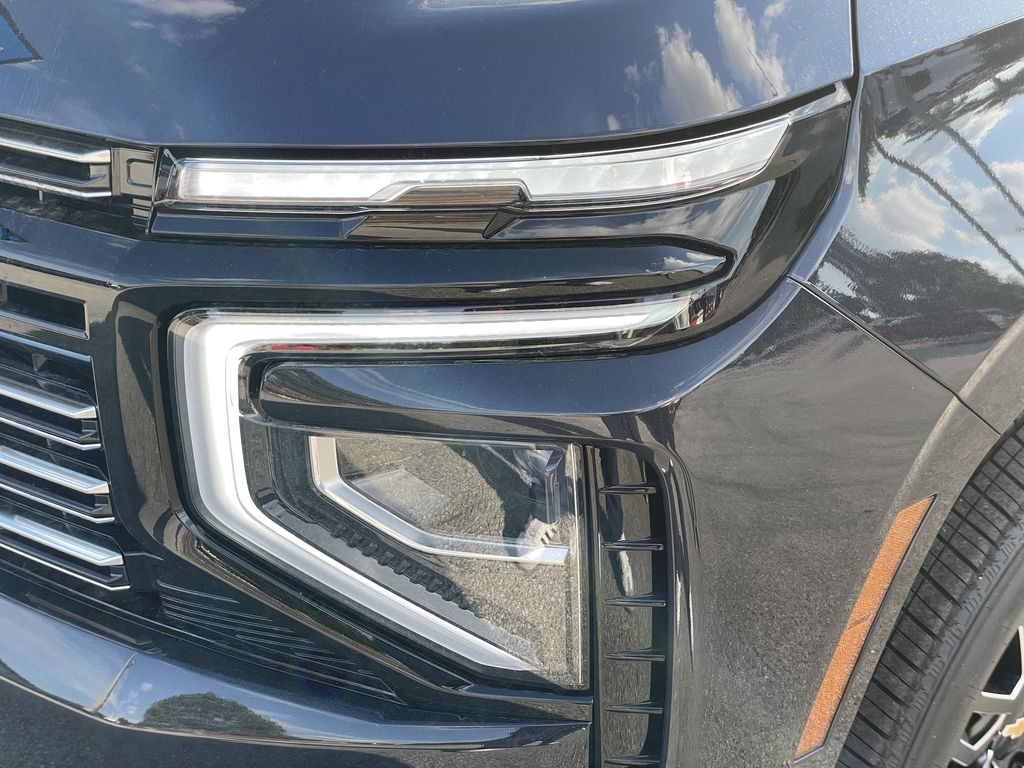 new 2025 Chevrolet Tahoe car, priced at $86,005