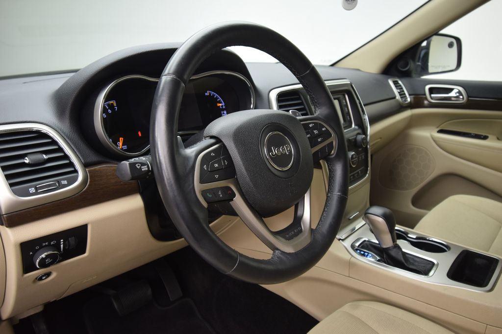 used 2017 Jeep Grand Cherokee car, priced at $16,000
