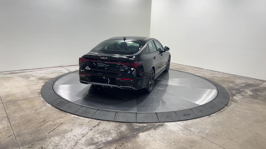 new 2025 Kia K5 car, priced at $31,612