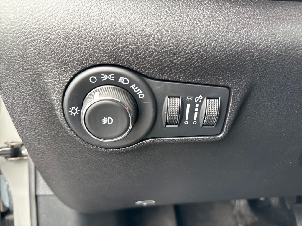 used 2022 Jeep Compass car, priced at $21,990
