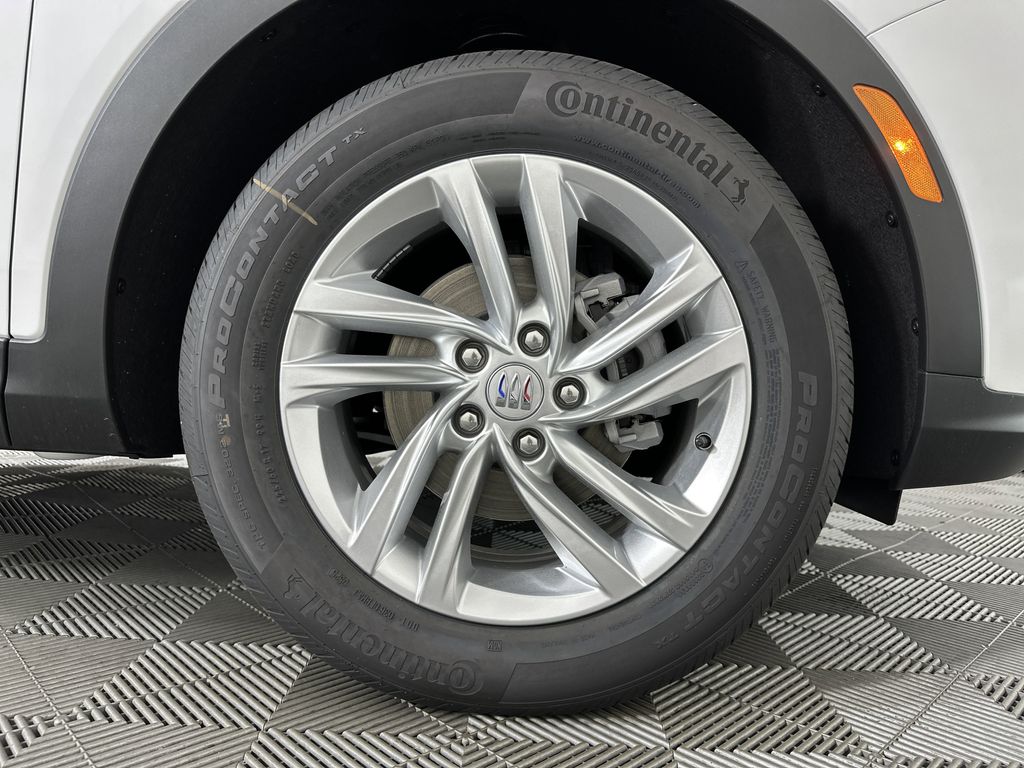 new 2025 Buick Envista car, priced at $24,695