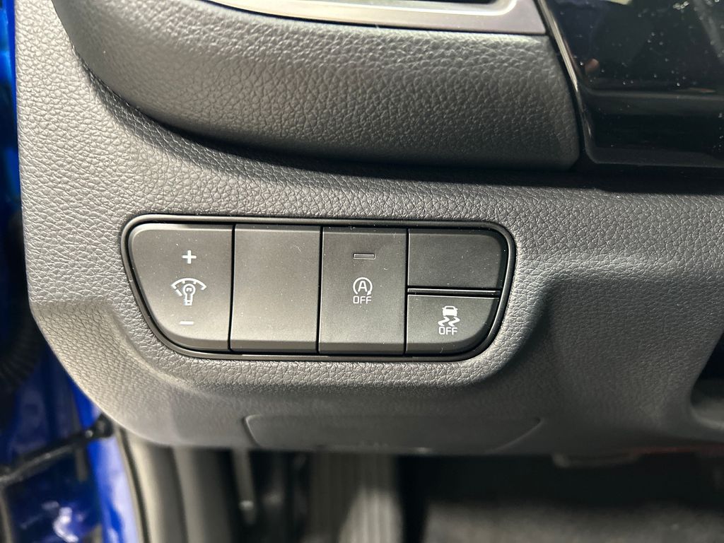new 2025 Kia Seltos car, priced at $27,525