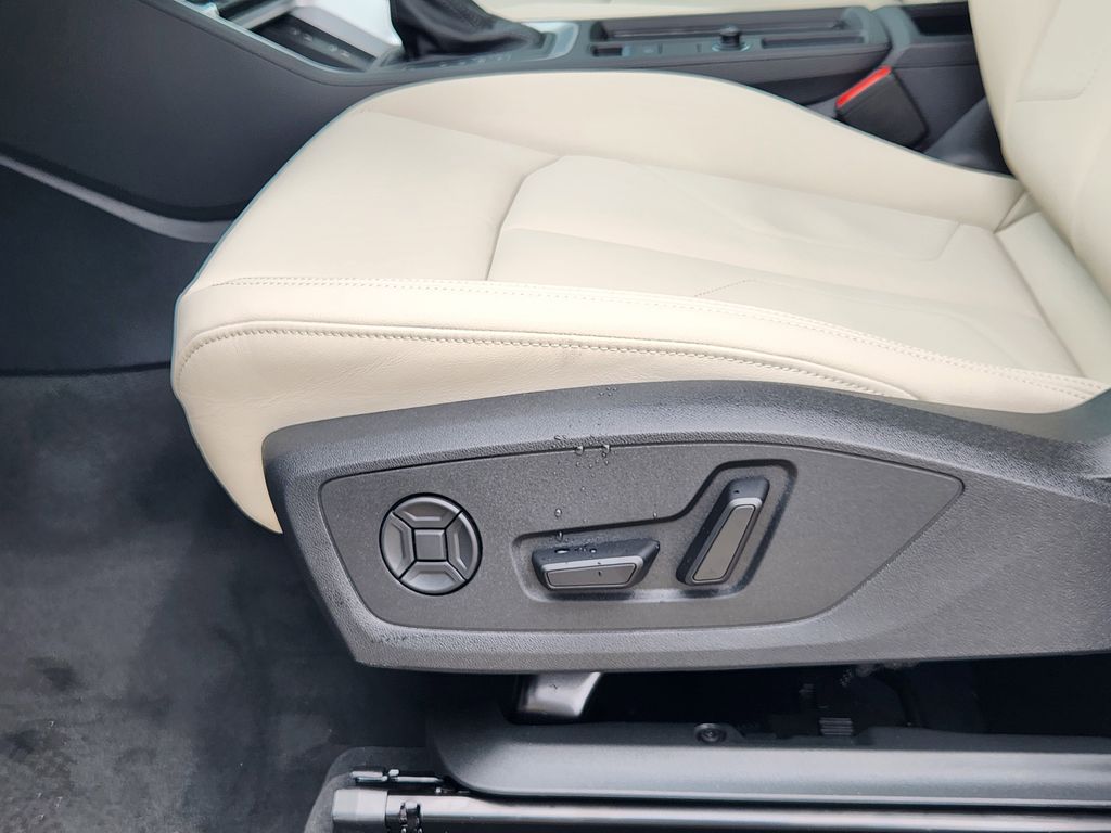 new 2025 Audi Q3 car, priced at $43,715