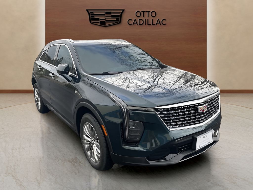 used 2024 Cadillac XT4 car, priced at $33,500