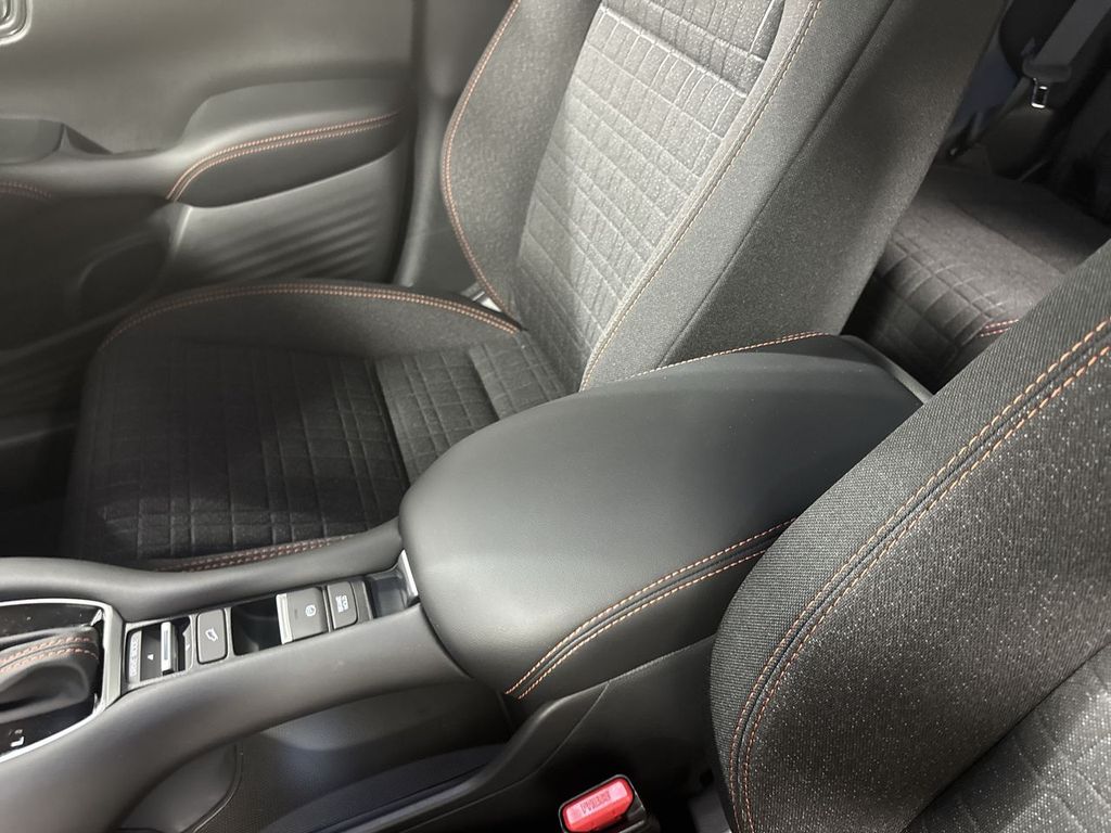 new 2026 Honda HR-V car, priced at $30,950