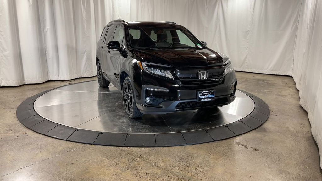 used 2022 Honda Pilot car, priced at $37,983