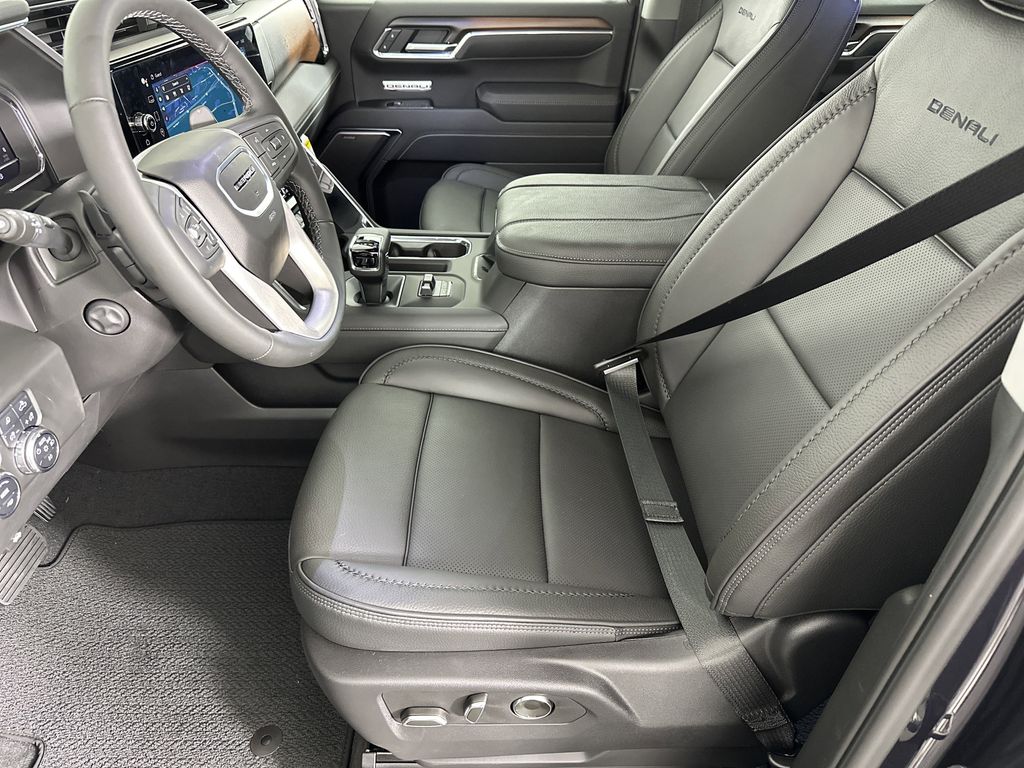 new 2025 GMC Sierra 1500 car, priced at $68,494