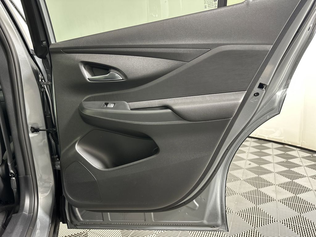 new 2025 Buick Envista car, priced at $26,185