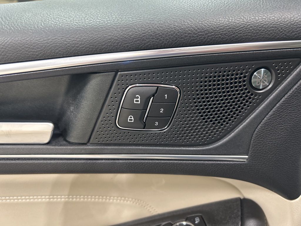 used 2022 Ford Edge car, priced at $29,985
