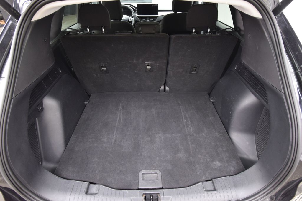 used 2024 Ford Escape car, priced at $22,300