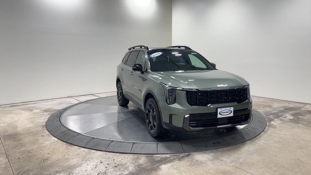 new 2025 Kia Sorento car, priced at $44,243