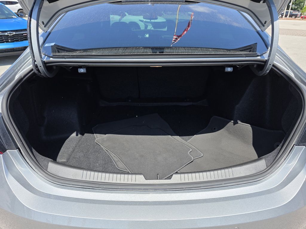 new 2025 Chevrolet Malibu car, priced at $30,790