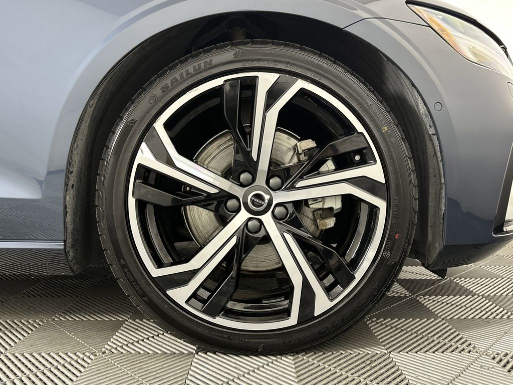 used 2024 Volvo S60 car, priced at $30,497