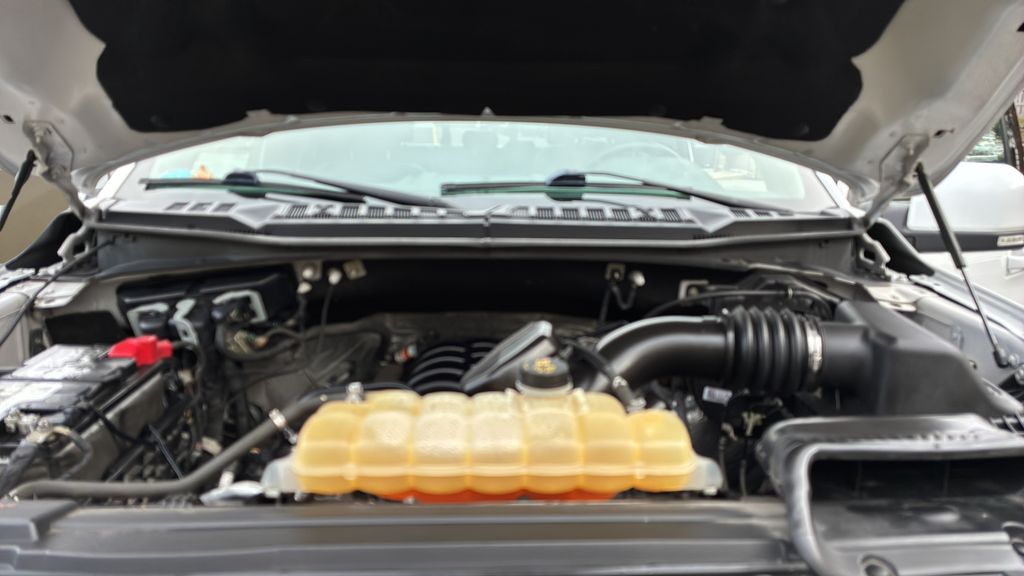 used 2018 Ford F-150 car, priced at $25,900