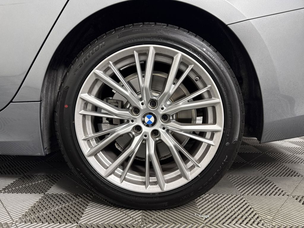 used 2024 BMW 3-Series car, priced at $29,697