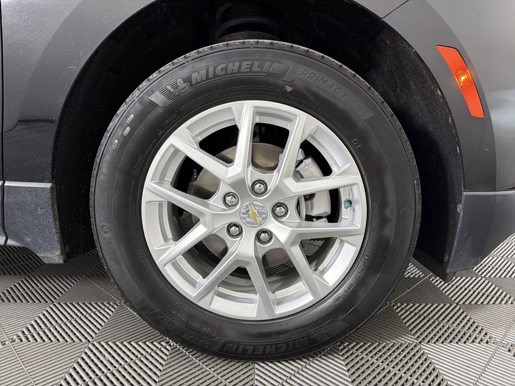 used 2022 Chevrolet Equinox car, priced at $16,498