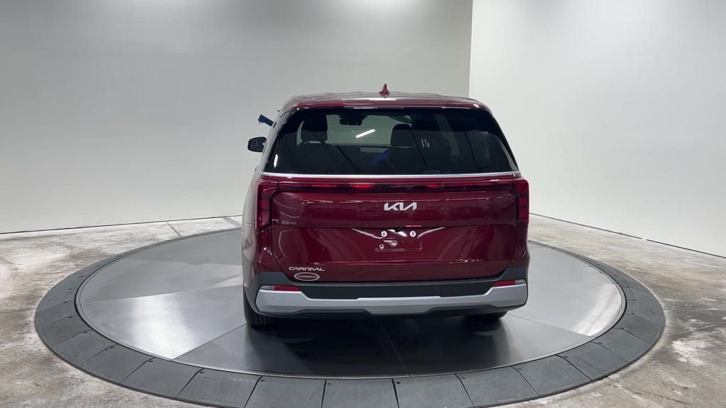 new 2025 Kia Carnival car, priced at $39,550