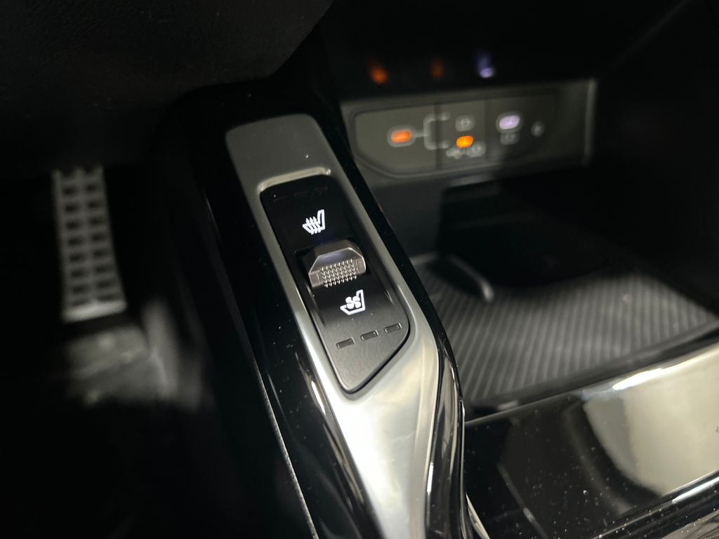 new 2025 Kia Sorento car, priced at $41,473