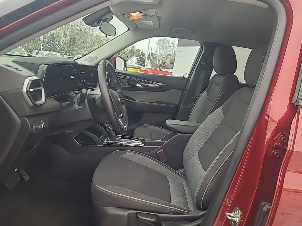 used 2024 Chevrolet TrailBlazer car, priced at $24,334