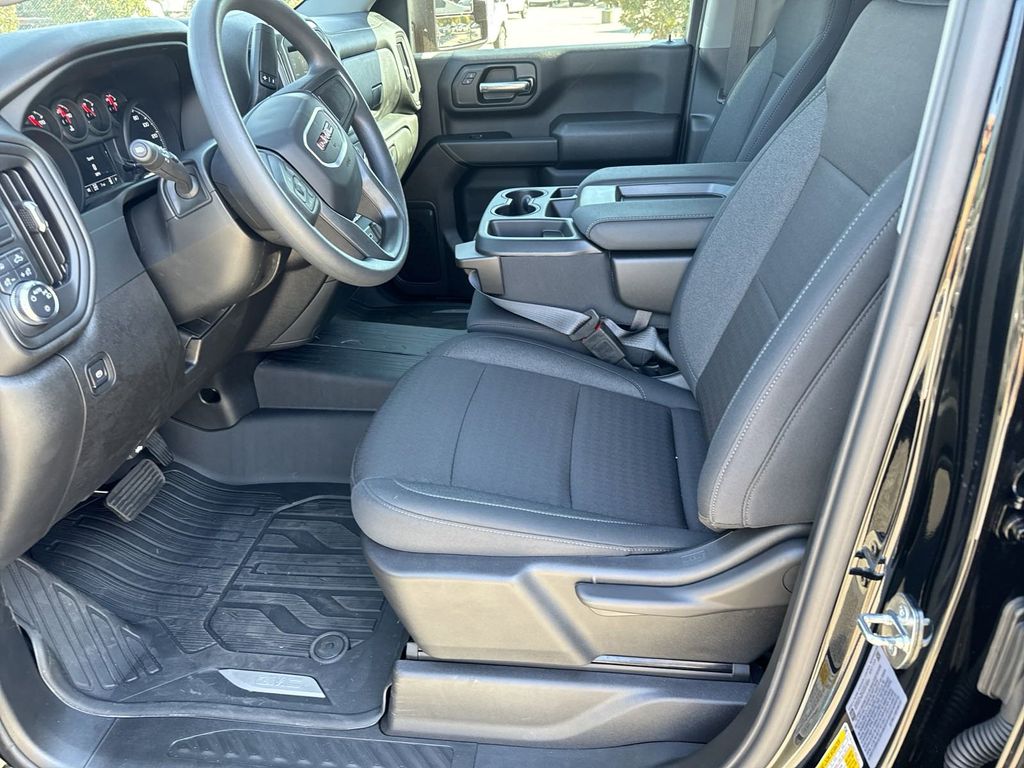 new 2024 GMC Sierra 2500HD car, priced at $59,495