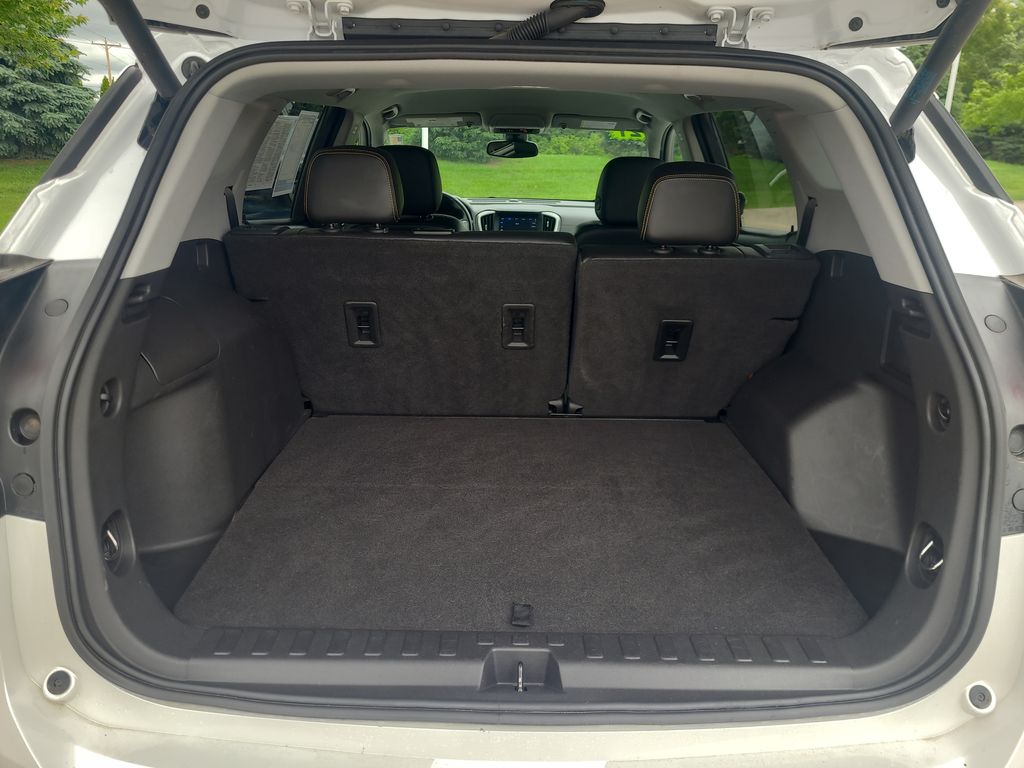 used 2021 GMC Terrain car, priced at $24,986