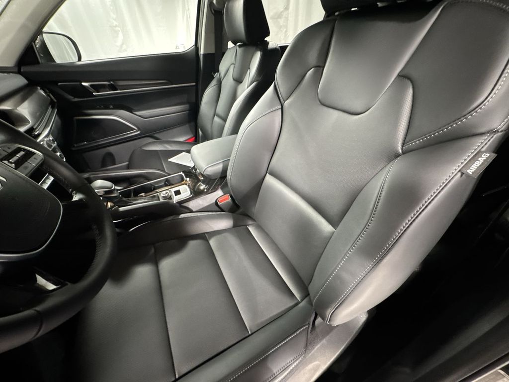 new 2025 Kia Telluride car, priced at $41,179