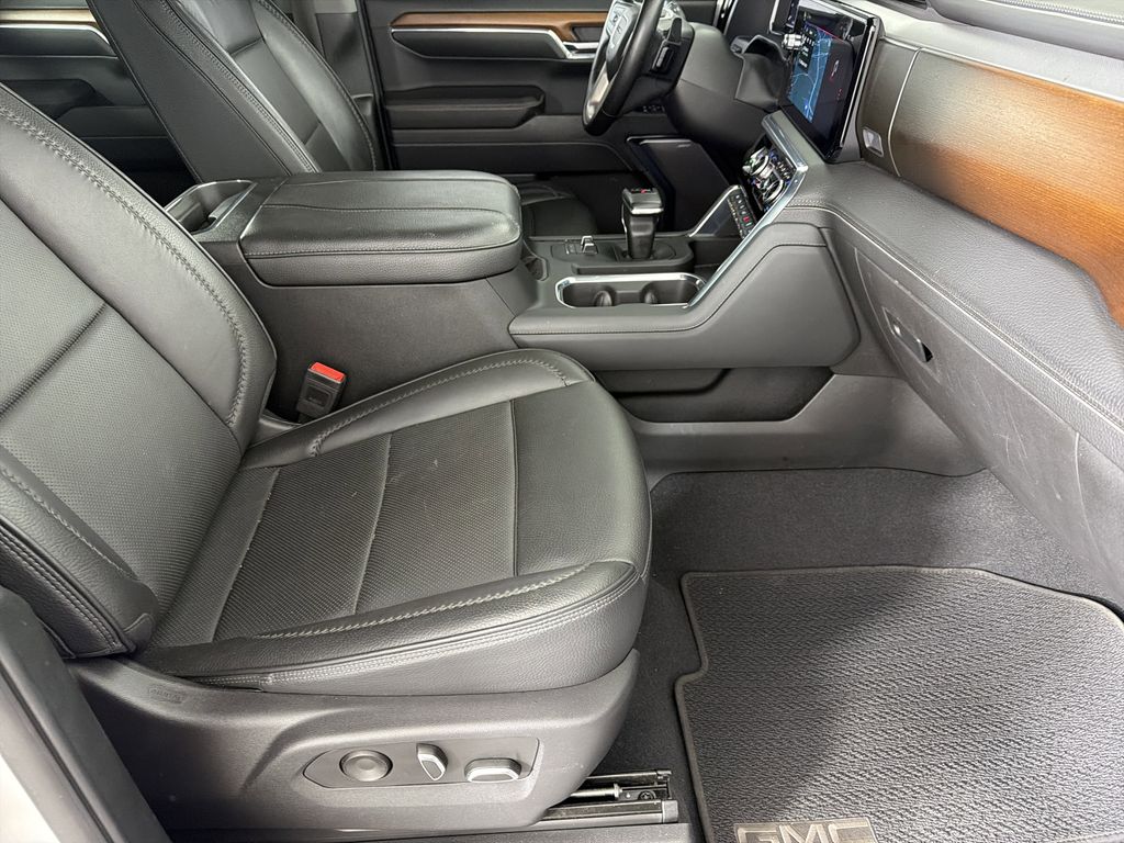 used 2023 GMC Sierra 1500 car, priced at $49,997