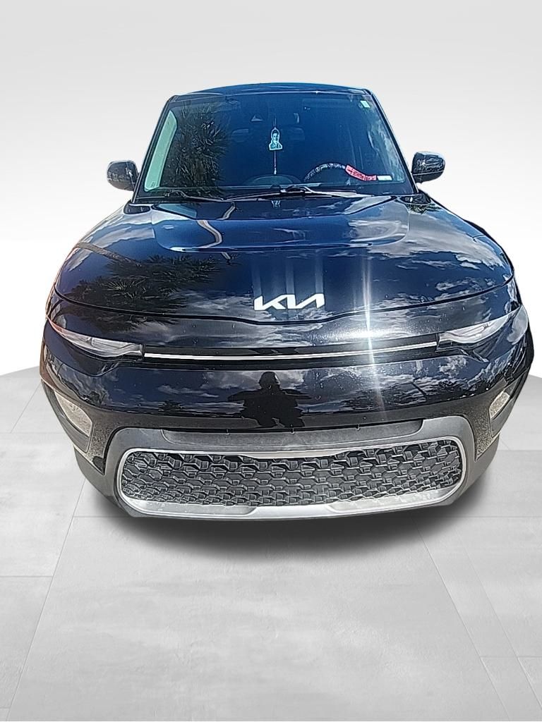 used 2022 Kia Soul car, priced at $15,591