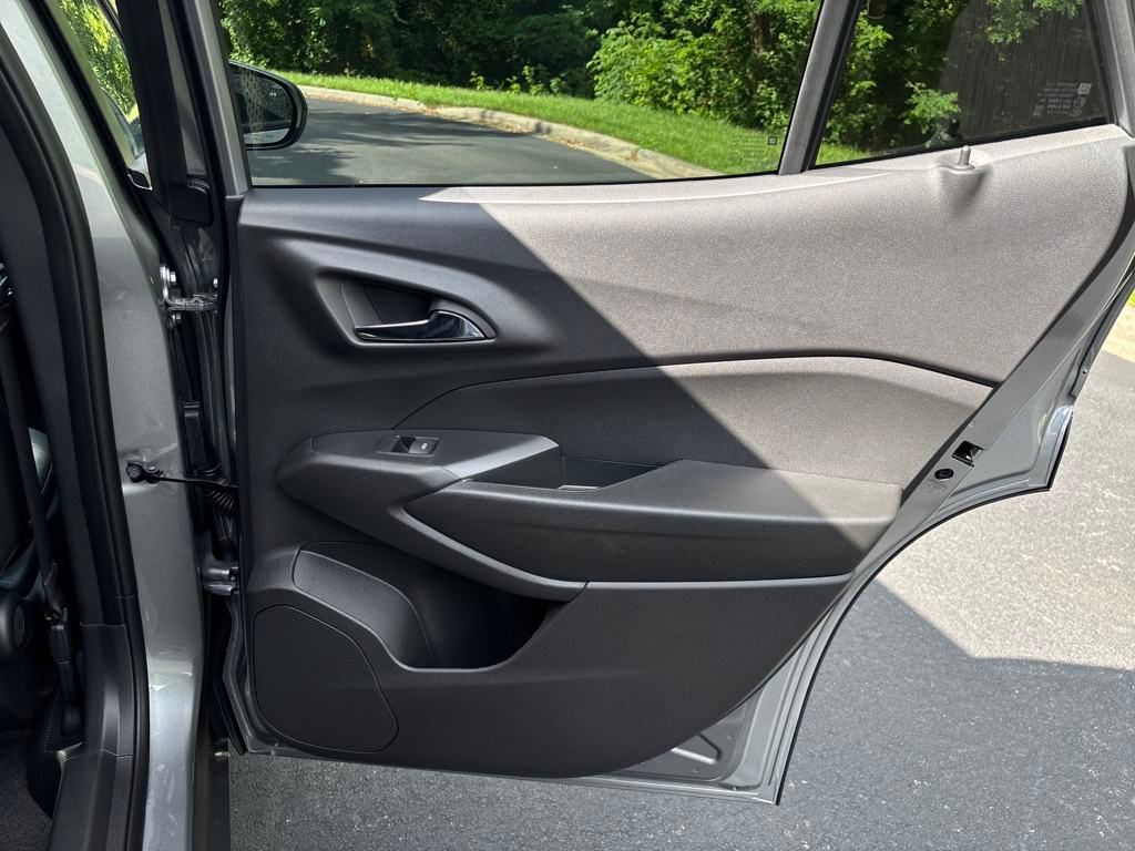 new 2025 Chevrolet Trax car, priced at $25,485