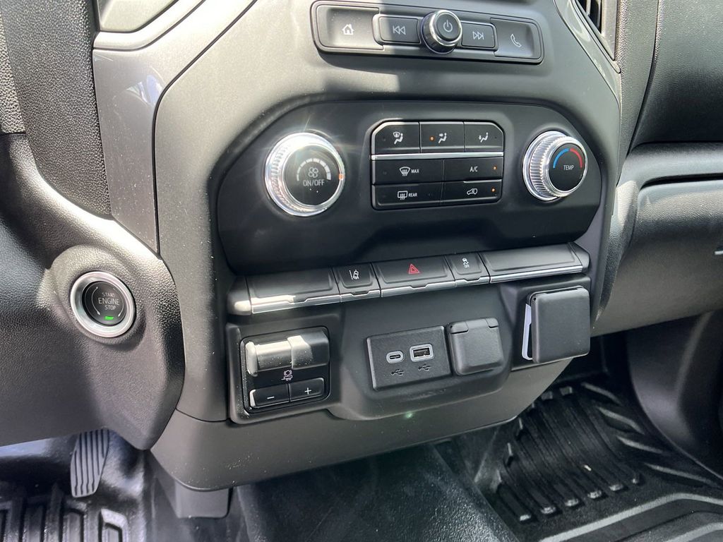 new 2024 GMC Sierra 3500HD car, priced at $49,993