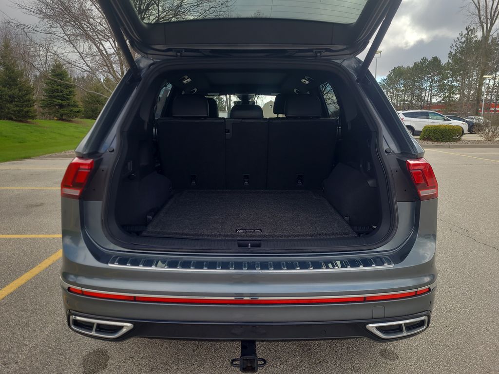 used 2022 Volkswagen Tiguan car, priced at $24,713
