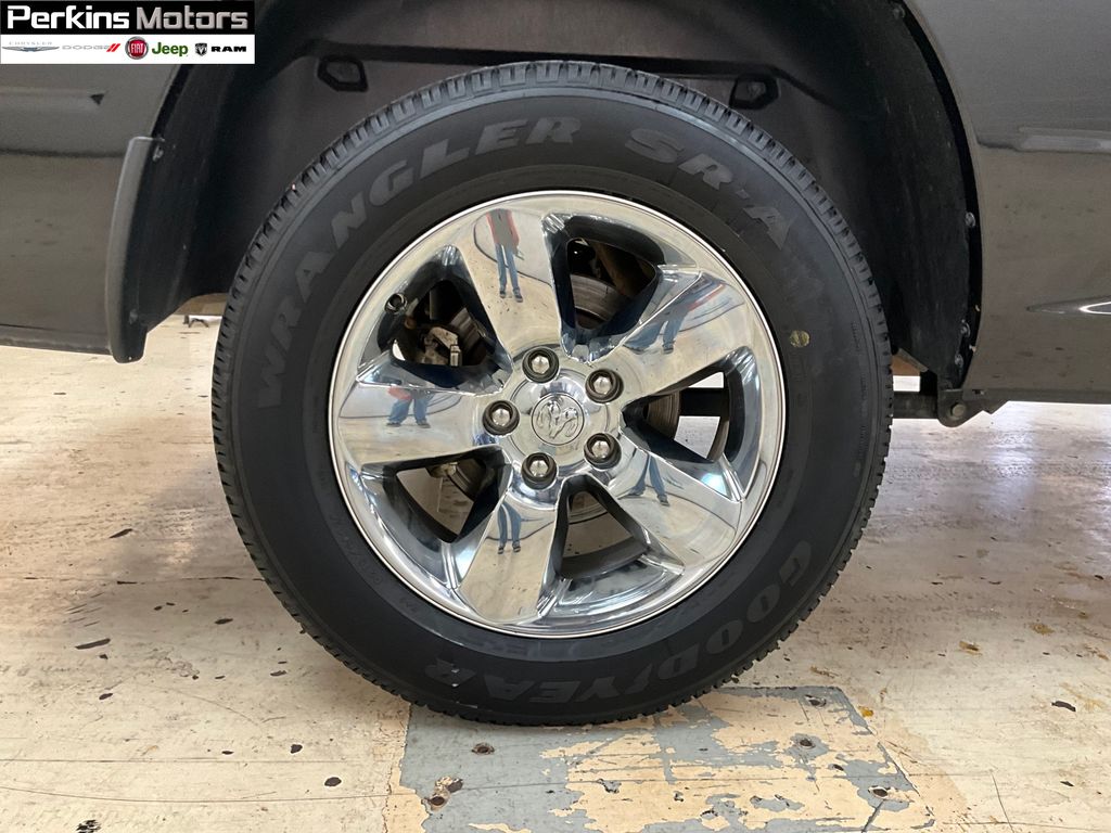 used 2019 Ram 1500 Classic car, priced at $25,050