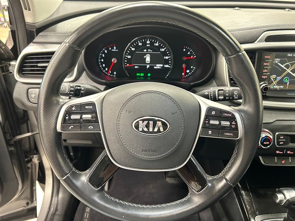 used 2019 Kia Sorento car, priced at $22,471