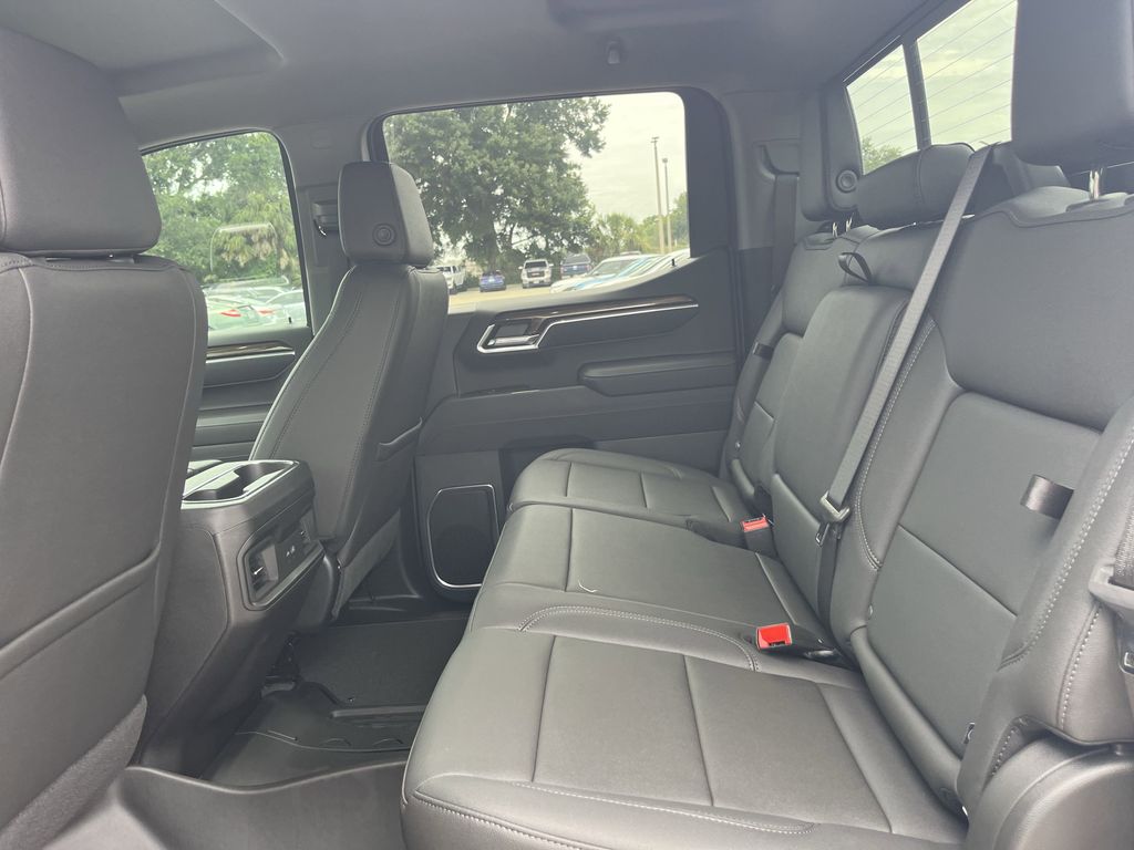 new 2025 Chevrolet Silverado 1500 car, priced at $50,963