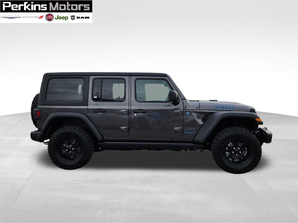 new 2025 Jeep Wrangler car, priced at $51,899