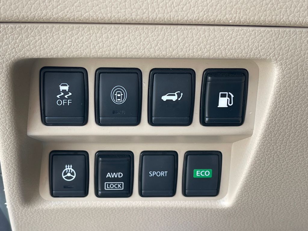 used 2018 Nissan Rogue car, priced at $19,500