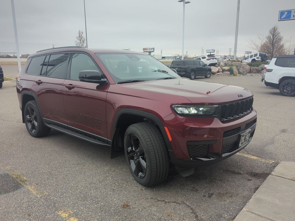 used 2024 Jeep Grand Cherokee L car, priced at $40,000