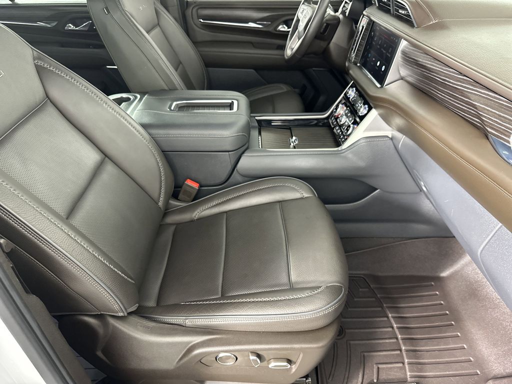 used 2023 GMC Yukon car, priced at $66,936