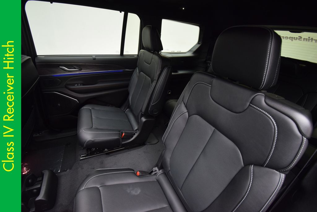 new 2025 Jeep Grand Cherokee L car, priced at $58,709