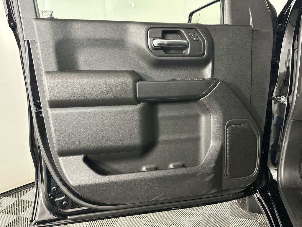 new 2025 GMC Sierra 1500 car, priced at $36,880