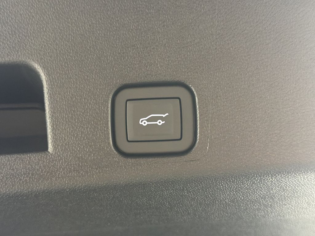 new 2026 GMC Acadia car, priced at $46,625