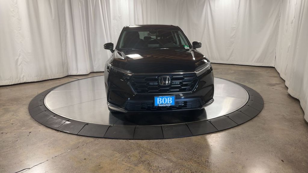 used 2025 Honda CR-V car, priced at $31,300
