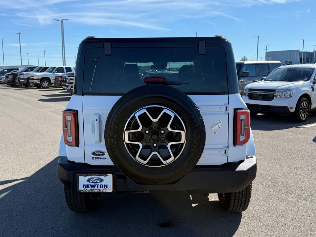 new 2024 Ford Bronco car, priced at $50,260