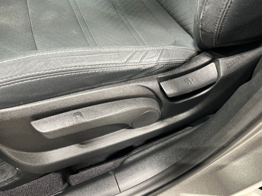 used 2019 Kia Sorento car, priced at $18,833