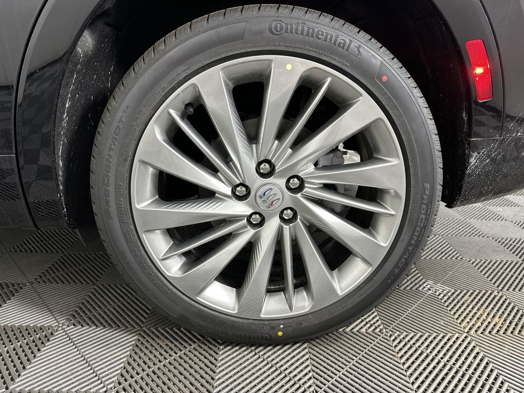 new 2025 Buick Envision car, priced at $43,595