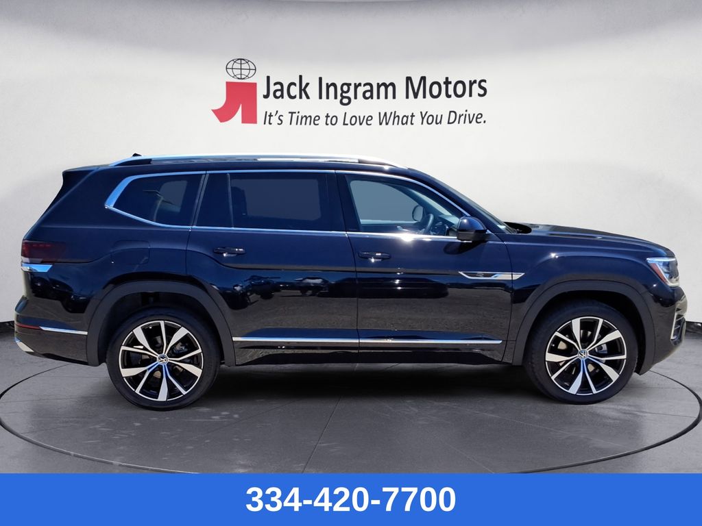 new 2025 Volkswagen Atlas car, priced at $50,200