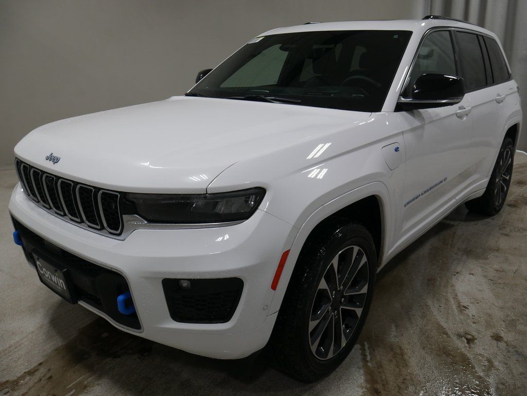 new 2024 Jeep Grand Cherokee car, priced at $71,920