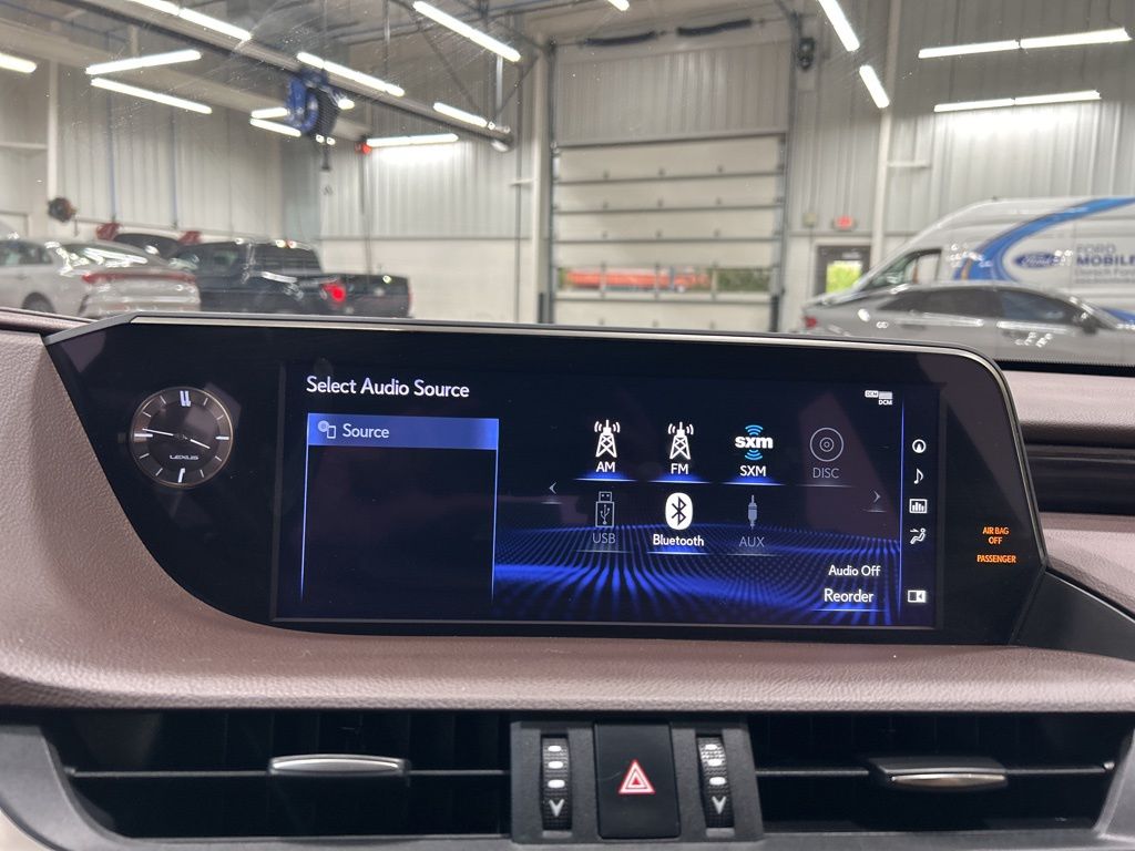 used 2019 Lexus ES car, priced at $25,939